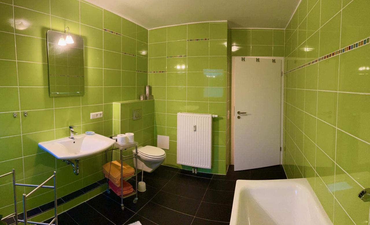 Ferienwohnung Balkonblick Am Hirschberg Sankt Wendel Dış mekan fotoğraf